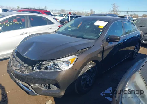 2016 Honda Accord Lx z USA, uszkodzony, nr VIN 1HGCR2F3XGA027308